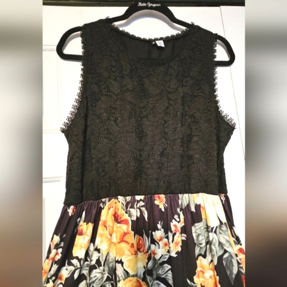 Yellow Floral & Black Lace Maxi Dress L